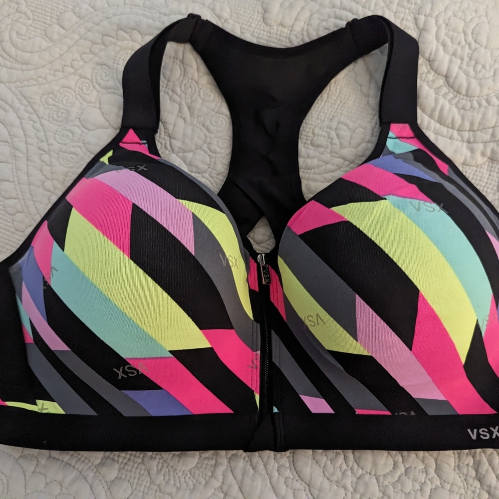Victoria's Secret sports bra VSX colorful geometric zip front size 40D
